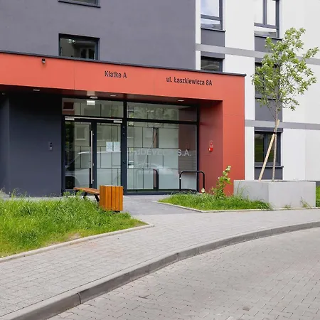 Elegant With Parking Near Tauron Arena By Renters Krakow
